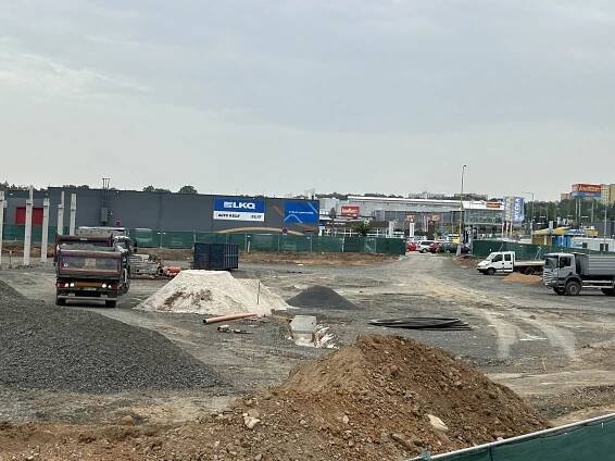 Tady budou další obchody. Prodejny v S1 Center Chomutov otevřou na jaře