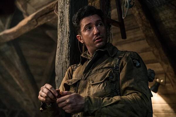 Overlord - Z filmu - John Magaro