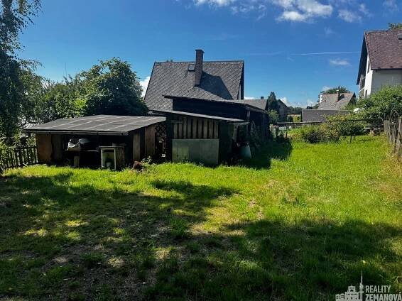 Prodej pozemků o celkové výměře 3.907 m2 a chalupy v obci Vysoká u Chomutova | Reality.iDNES.cz 