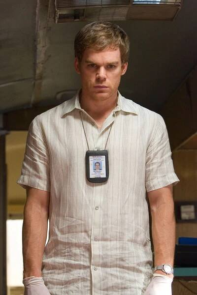 Dexter - Vráceno odesílateli (S01E06) (2006)