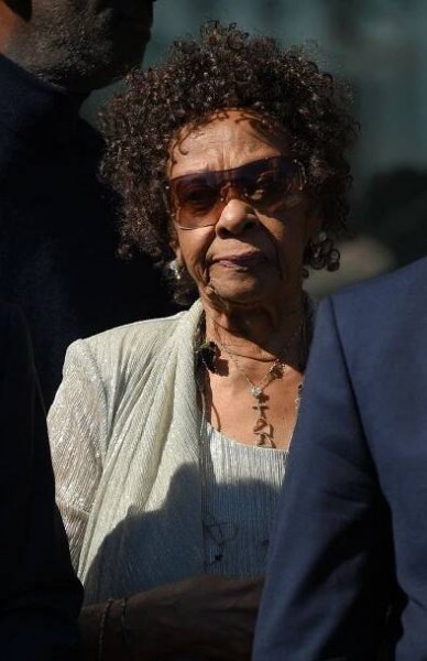 Zemřela zpěvačka Cissy Houstonová (†91): Maminka slavnější Whitney zpívala i s Elvisem!
