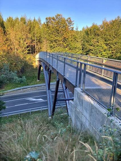 Lávka Šébr pro pěší i cyklisty
