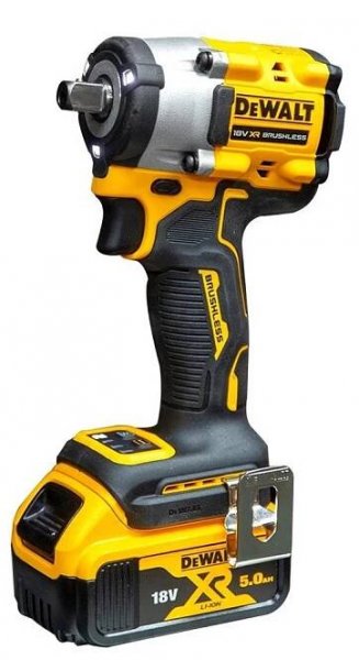 DeWALT DCF922P2T 2x 5,0 Ah + nabíječka + kufr