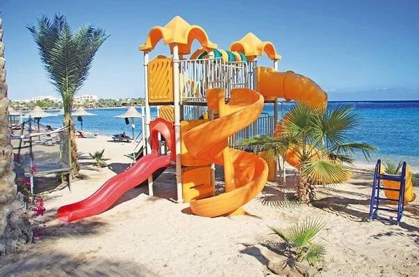 Brayka Bay Resort