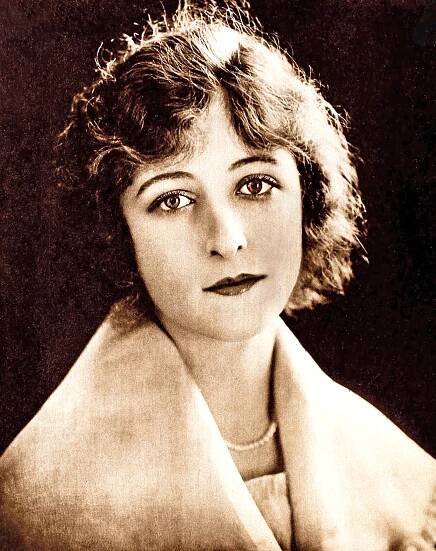 Mildred Harris - Wikidata