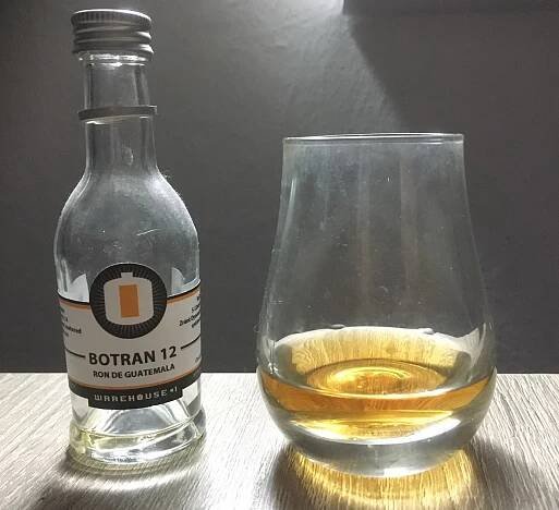 Botran degustace - officer's lounge - stránky o kvalitním popíjení
