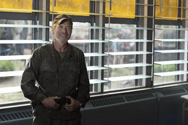 Falling Skies - The Armory - Z filmu - Will Patton