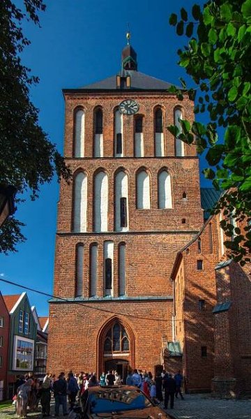 Soubor:Koszalin katedrála 3.jpg – Wikipedie