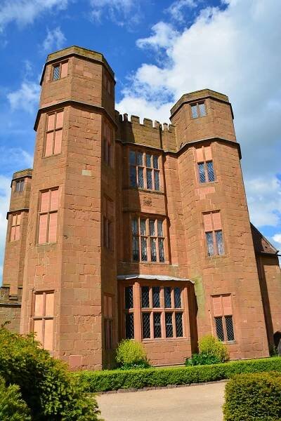 Great Castles - Gallery - Kenilworth Castle