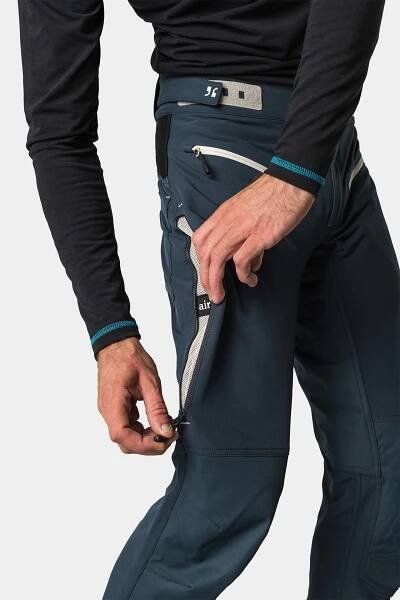 Kalhoty na kolo Dirtlej Trailscout Long Flex Blacklabel Steel Blue/Grey | ElementStore.cz | TREK