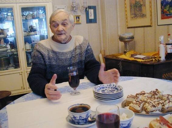 Na Šolcův statek přibyla busta Karla Samšiňáka