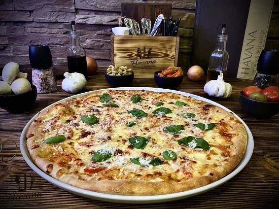 pizza-mozzarella-havana-pizzeria-restauracia -