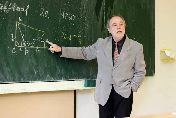 Josef Kubát: Úloha je dobře zadána a má jedno řešení - EDUin