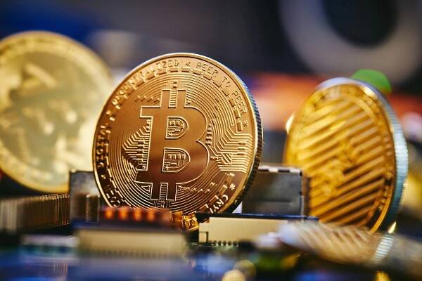 Japonská firma Metaplanet míňa stámilióny na bitcoin. V držbe BTC už predbehla Coinbase
