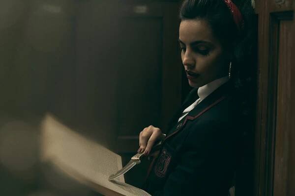 María Gabriela de Faría - Deadly Class - Promo