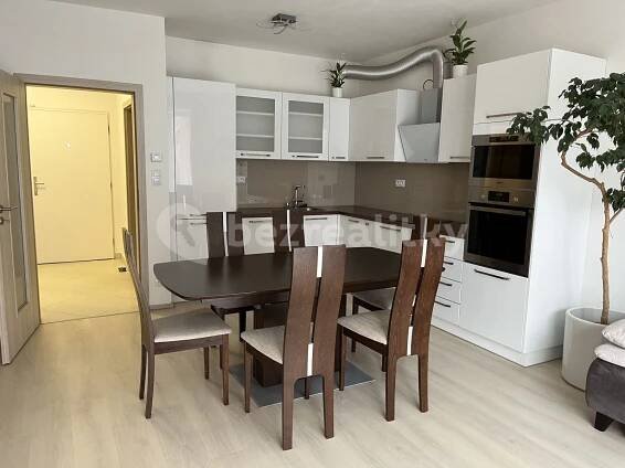 Pronájem bytu 2+kk 56 m², Sazovická, Praha, Praha