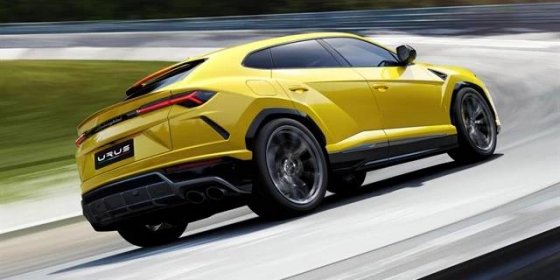Lamborghini Urus oficiálně: Uhánět můžete 306 km/h, kufr naplnit 616 litry