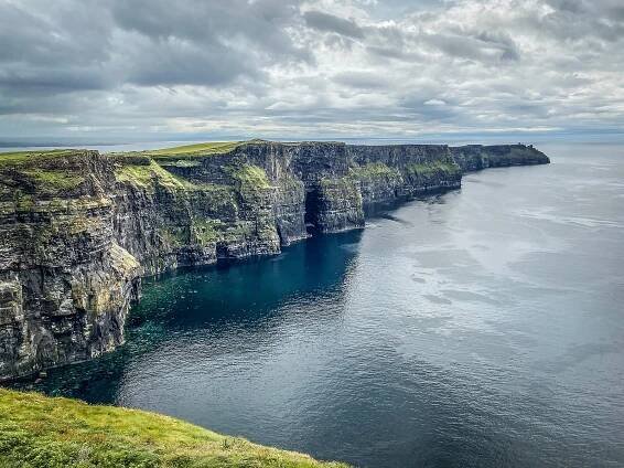 Geopark Burren and Cliffs of Moher, hrabství Clare, Irsko