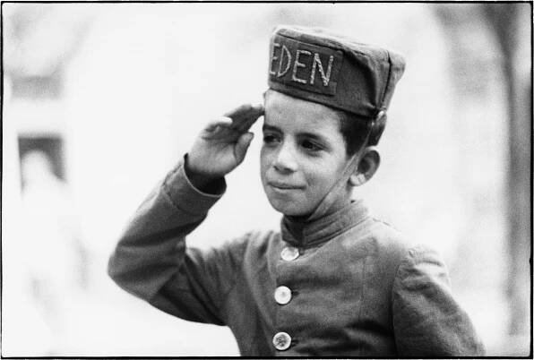 Richard Avedon Italy #10, Bellboy, Eden Roc Hotel, Taormina, Sicily, 1947. © The Richard Avedon Foundation