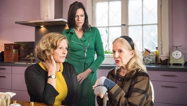 Die letzte Reise - Z filmu - Suzanne von Borsody, Nina Kronjäger, Christiane Hörbiger