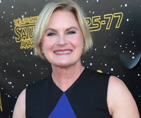 Denise Crosby Biography - Facts, Childhood, Family Life & Achievements
