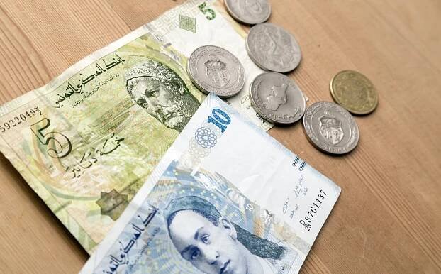 Čím platit v Tunisku, kde měnit peníze, jaké jsou ceny a kurz dináru