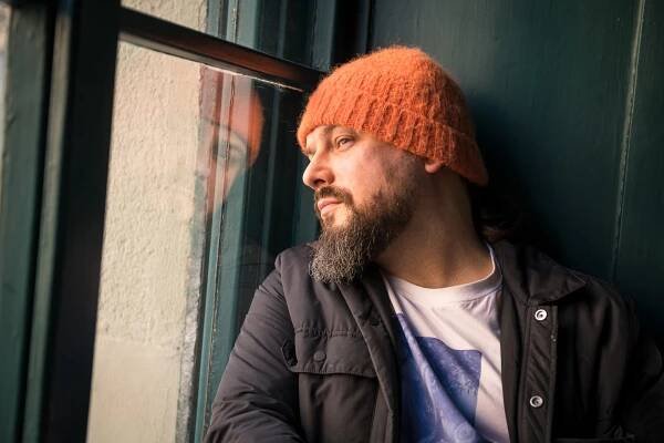 James Cole: Obrovsky rozmanitý svět konopí