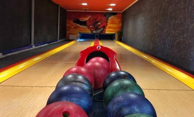 Bowling v Relaxcentru Mrkáček