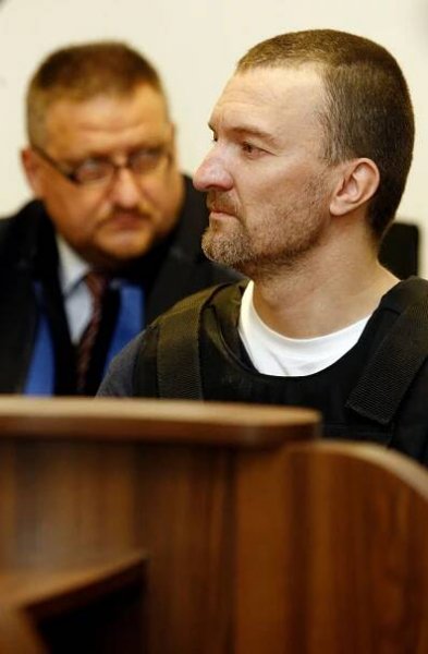 Pitr dostal za vyvedení akcií tři roky, čeká ho další líčení
