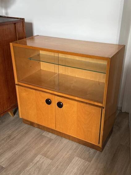 Daruji za odvoz retro komoda