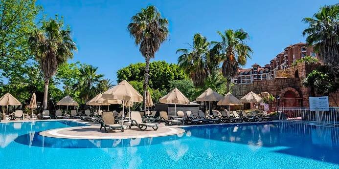 4* hotel v Turecku včetně letenky: all inclusive, bazény, animace pro děti i dospělé