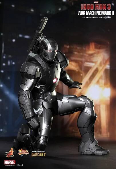 iron-man-3-war-marchine-mark-II-5