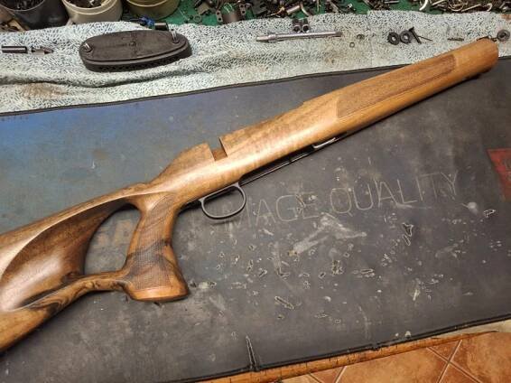 Pažba kulovnice Mauser M18 THUMBHOLE - 3