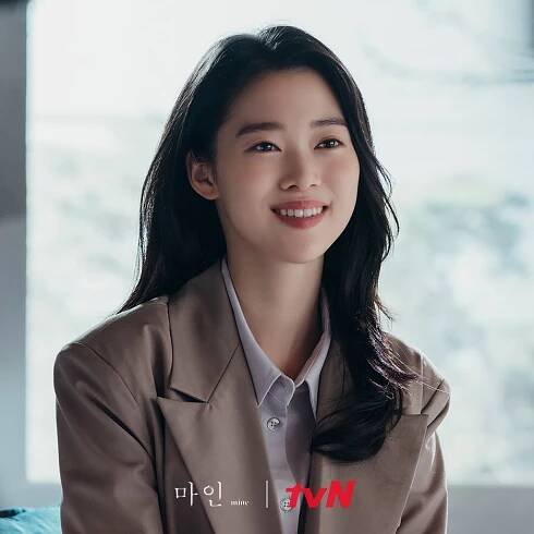 Yi-seo Jung - Moje - Fotosky