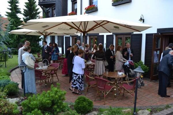 Obecní úřad Průhonice - Matrika - Hotel Parkhotel Průhonice Praha