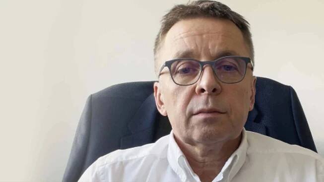 Ivan Mikloš: Putin skončí v dejinách vedľa Hitlera a Stalina, zastaviť ho môžu iba Rusi
