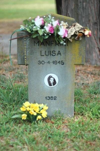 Soubor:Grave Luisa Ferida Manfrini.jpg