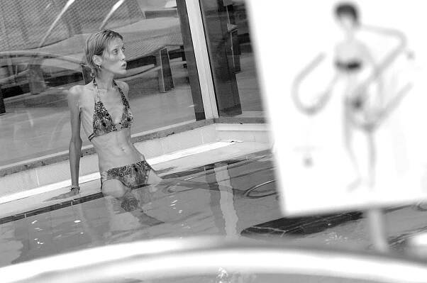 Isabelle Caro (2007)