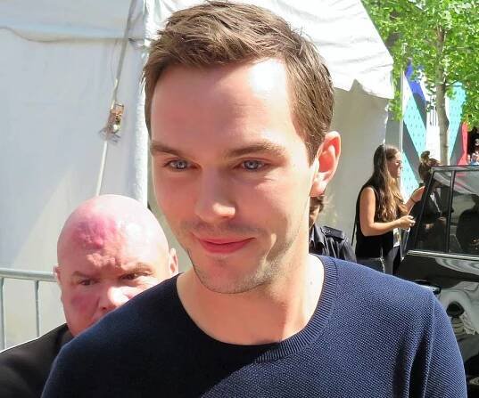 Nicholas Hoult Biography - Facts, Childhood, Family Life & Achievements of English Actor
