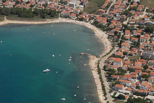 Apartmány VYBRANÉ VIR 3* (Ostrov Vir, Vir) | Travel Family - Viamare