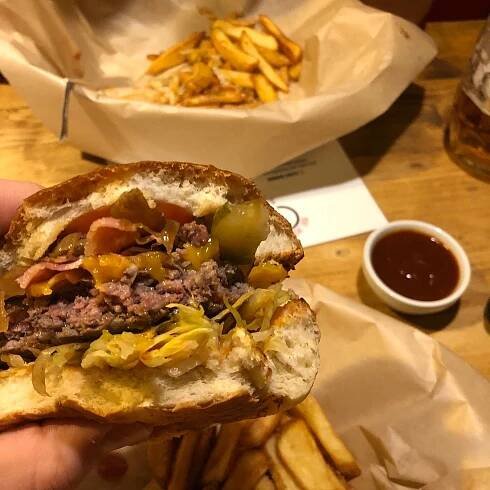 CAKIR'S BURGER, Sumperk - Restaurant Reviews, Photos & Phone Number - Tripadvisor