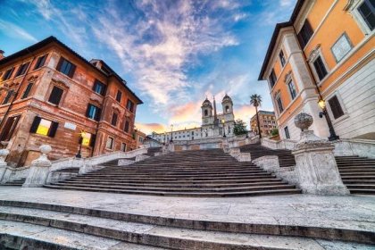 španělské schody poblíž piazza di spagna v římě - španělské schodech - stock snímky, obrázky a fotky