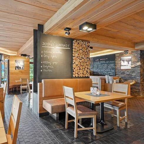 Restaurace