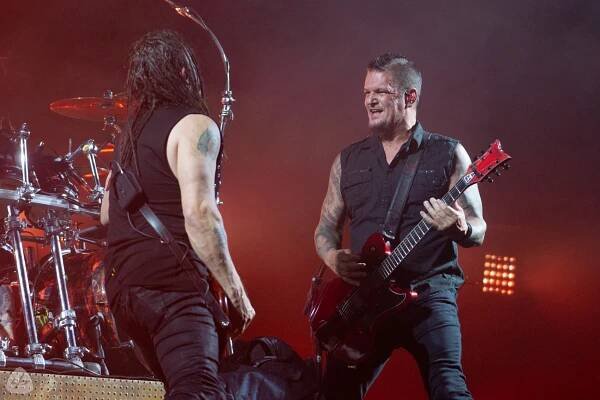 Disturbed Montreal Concert Review and Photos