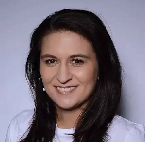Monika Sojková DiS., Zubař 