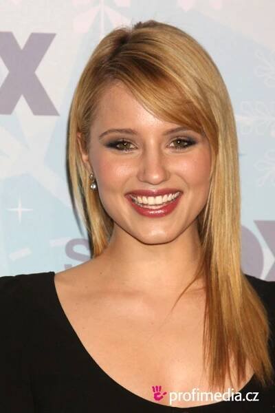 Dianna Agron - celebrity účes - HappyHair
