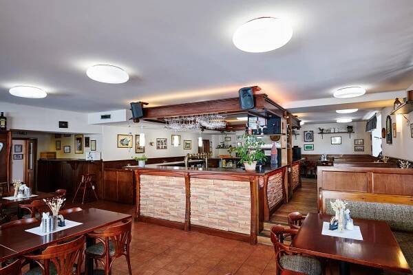 Úvod | RESTAURACE ZLATÁ HVĚZDA