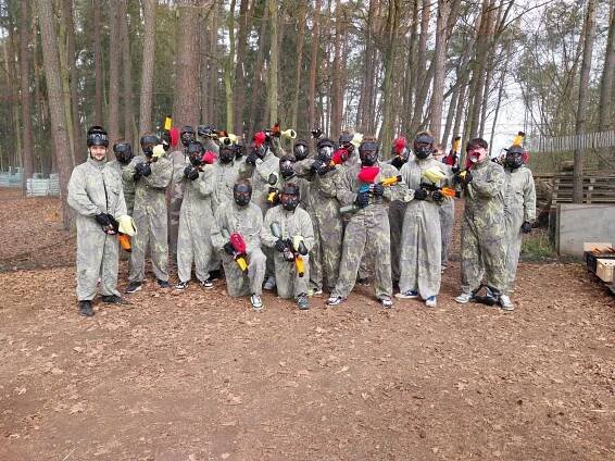Sportovní akce 2.EM - paintball v Táboře | SPŠ strojní a elektrotechnická, Dukelská 13, České Budějovice