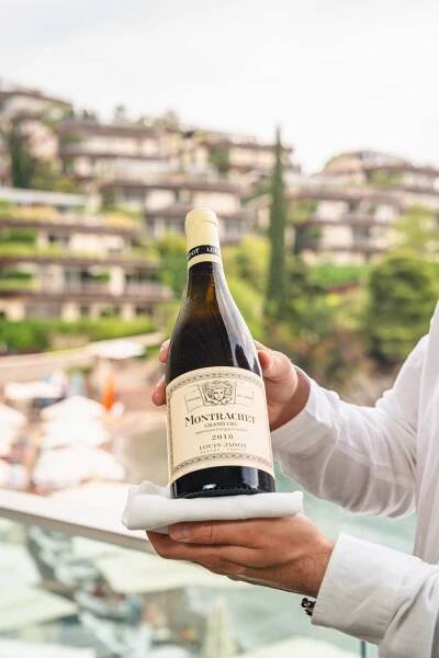 Dukley Seafront Restaurant | International Restaurant in Budva