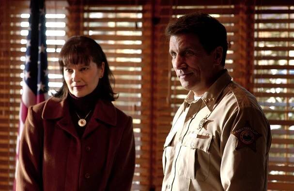 Nora Roberts: Městečko Angels Fall - Z filmu - Gary Hudson